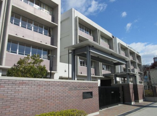 高校・高専　大阪ビジネスフロンティア高校（高校・高専）まで214m