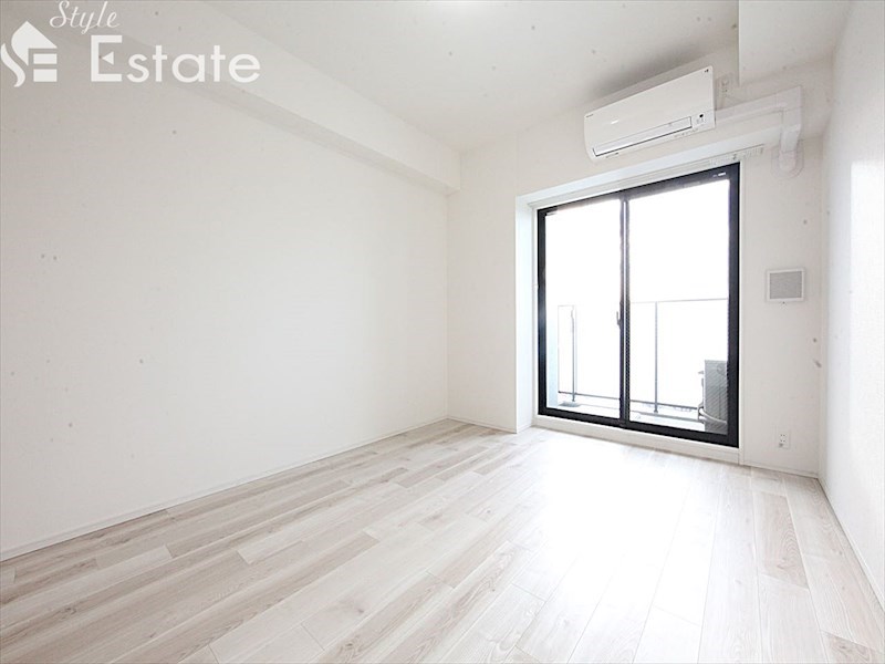 居室・リビング　内装