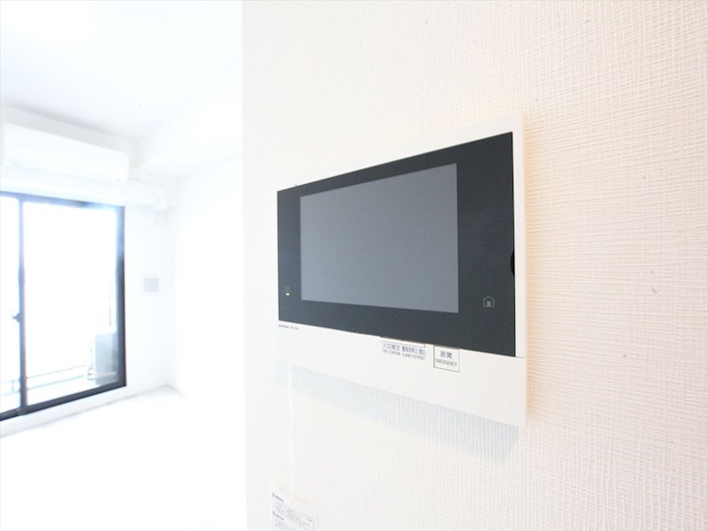 セキュリティ　モニター付きインターホン