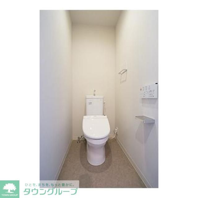 トイレ　※写真は同タイプ住戸です。