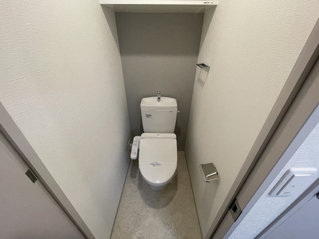 トイレ　モデル