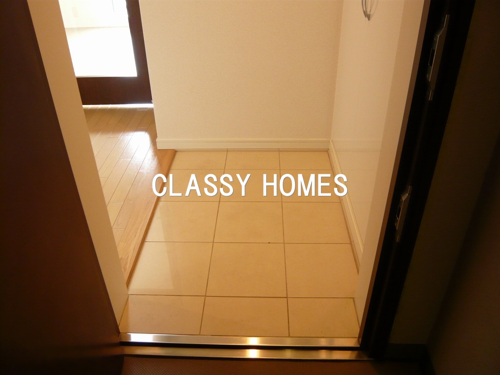 玄関　2005年竣工　KDXレジデンス芝公園：玄関