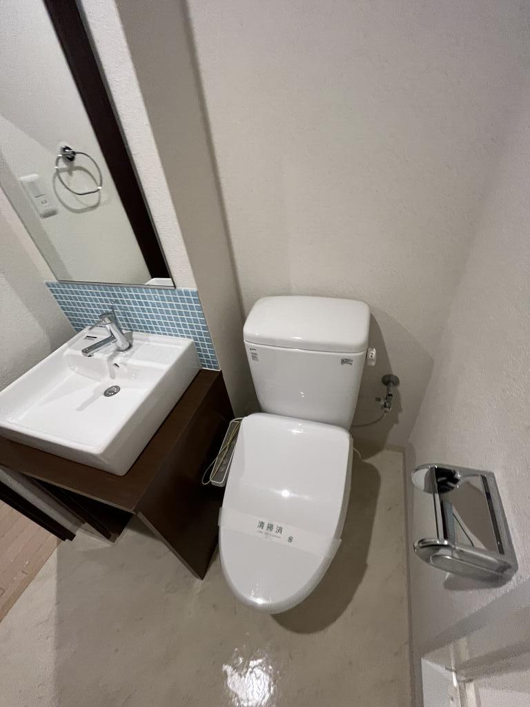 トイレ　同型タイプ