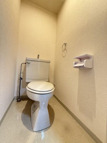 トイレ　※画像は同物件別室となります。
