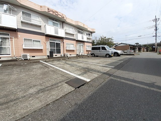 駐車場　カースペースがあります