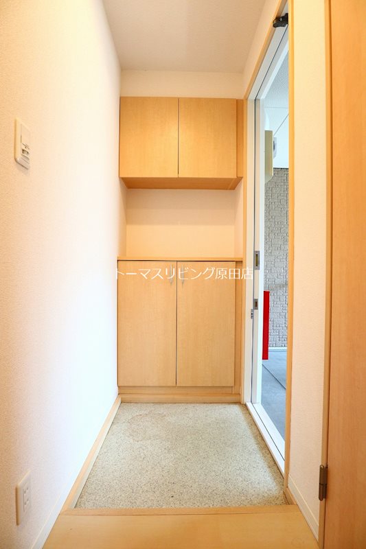玄関　Ａ201号室写真