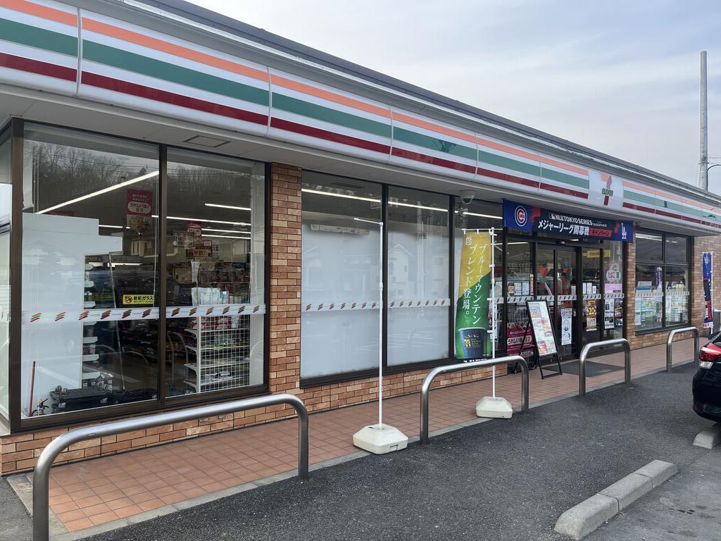 コンビニ　セブンイレブン西武秩父駅前店（コンビニ）まで430m