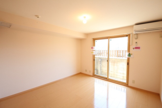 居室・リビング　同型タイプ