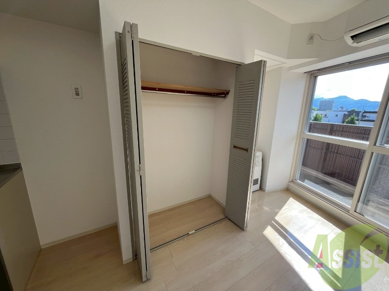 収納　こちらは収納です。物をしまう事ができますね！