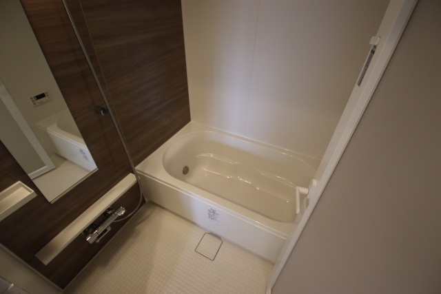 バス・シャワールーム　※別室の参考写真の為、現況優先です。