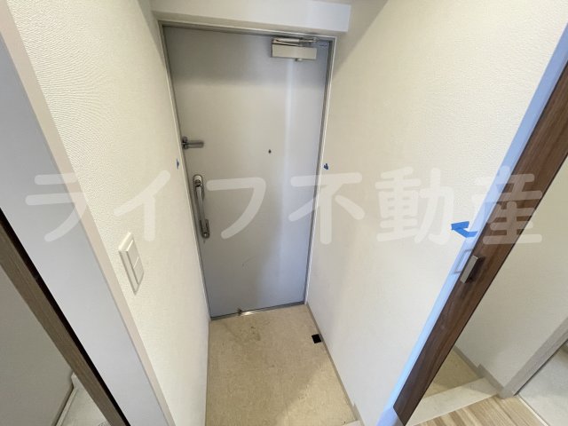 玄関　落ち着いた玄関です