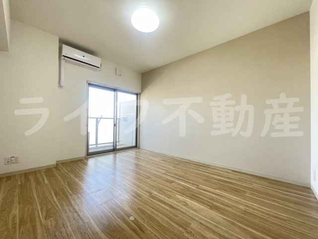 居室・リビング　居間です