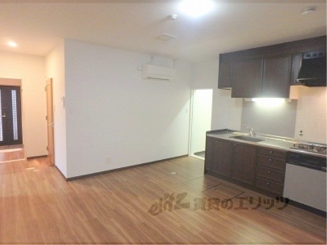 居室・リビング　リビング