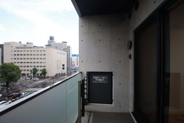 バルコニー　※別室の参考写真の為、現況優先です。