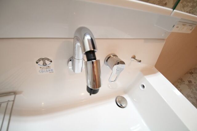 洗面設備　※別室の参考写真の為、現況優先です。