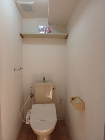 トイレ　ネクスト倉田（岡山市中区倉田）RC賃貸マンション