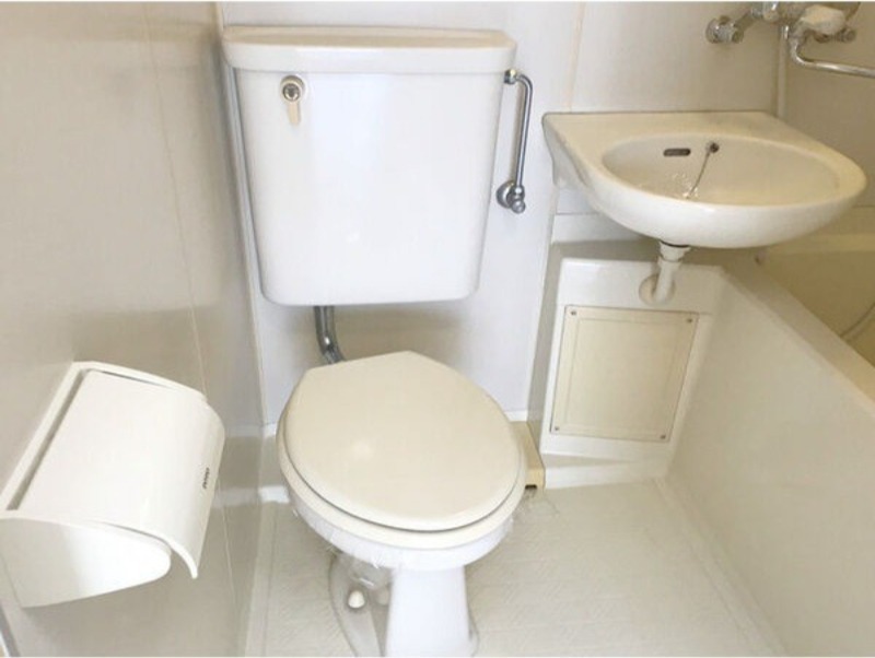 トイレ　図面と現状に相違がある場合には現状を優先