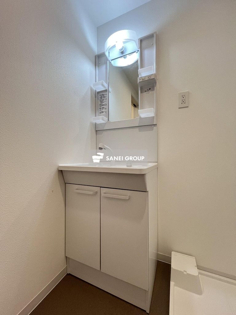 洗面設備　同仕様