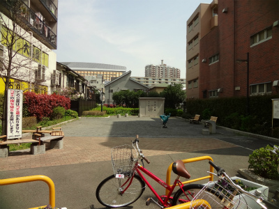 公園　目黒区立下二南街かど公園（公園）まで529m