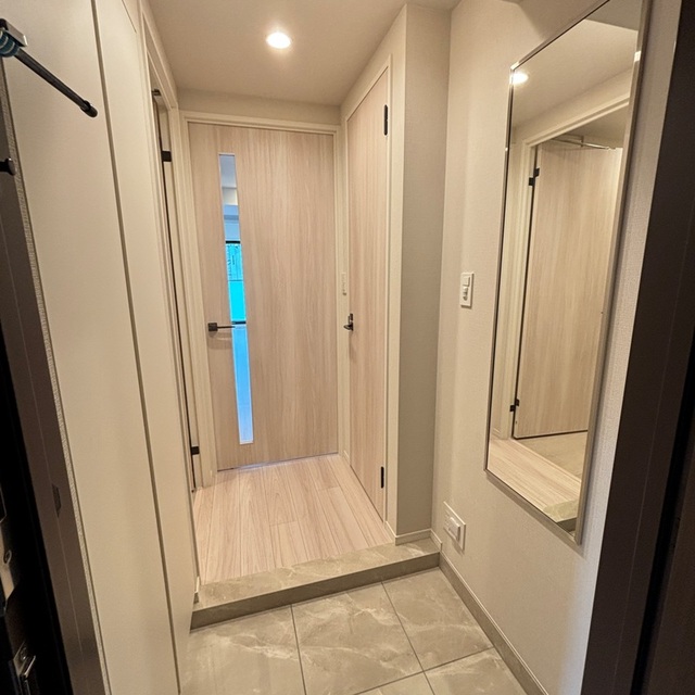 玄関　※写真は同タイプ住戸です。