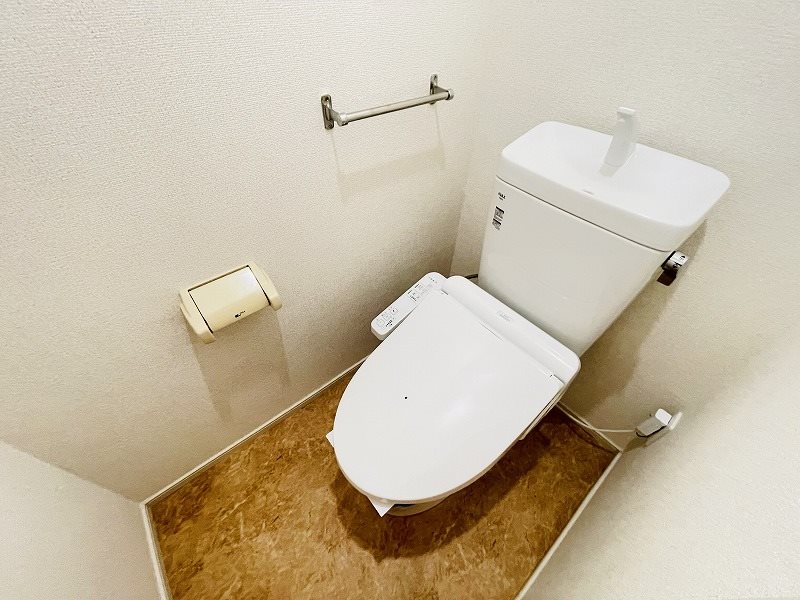 トイレ　コンパクトで使いやすいトイレです