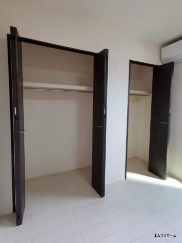 収納　クローゼット