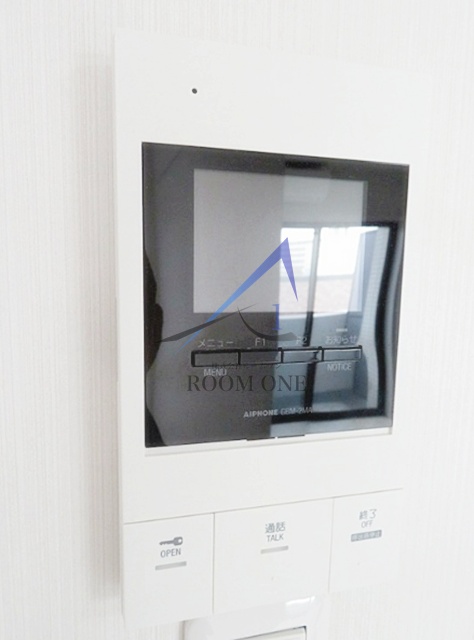 セキュリティ　モニター付きインターホンです。