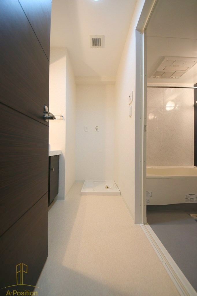 洗面設備　プライムアーバン堺筋本町