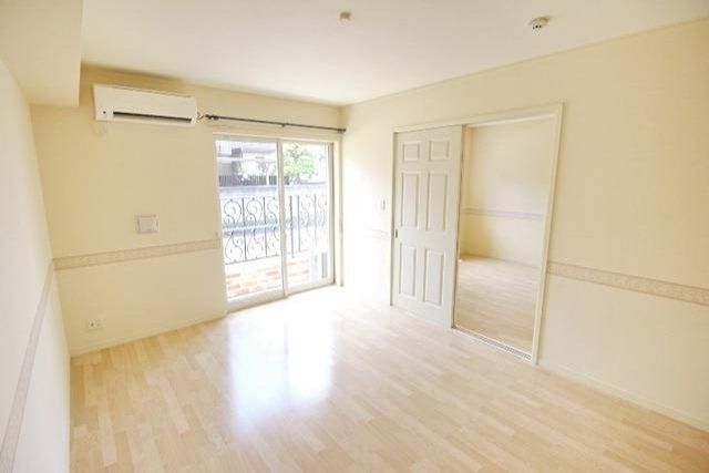 居室・リビング　開放感のあるおしゃれなリビング