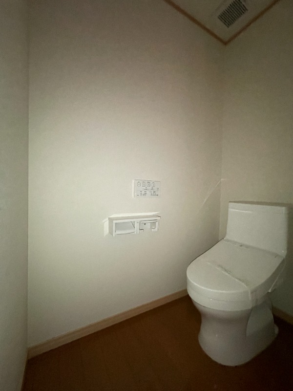 サンライズのトイレ写真