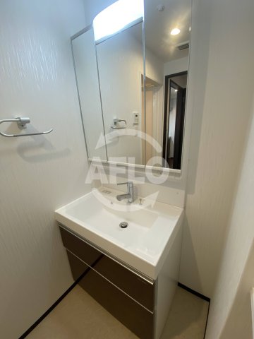 洗面設備　プレジオ弁天町ASIAN（プレジオ弁天町アジアン）　独立洗面