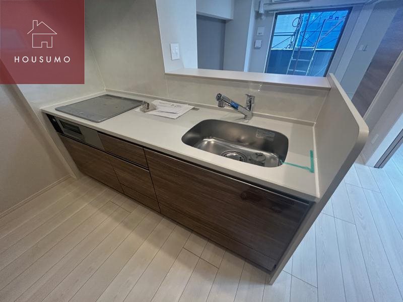 キッチン　同施工会社・同型モデルの室内です。（参考写真・イメージ写真）