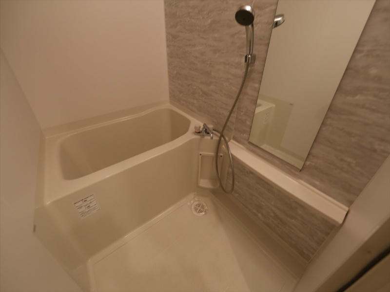 バス・シャワールーム　浴室暖房乾燥機付バスルーム