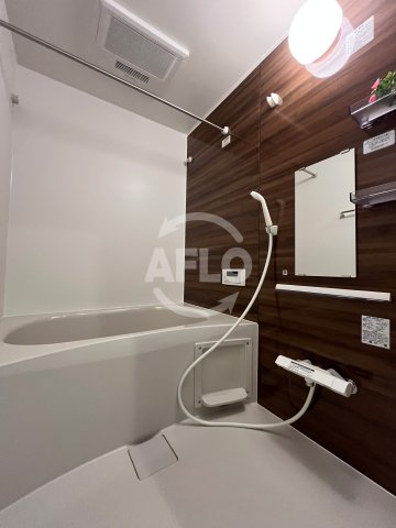 バス・シャワールーム　フォルモント住之江　浴室