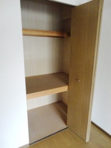 収納　★別部屋参考写真★