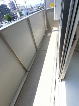 バルコニー　お布団も干せます☆