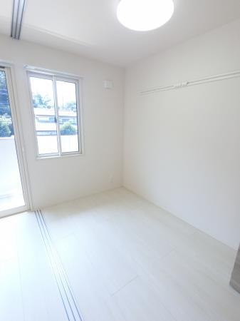 その他部屋・スペース　照明付いてます！