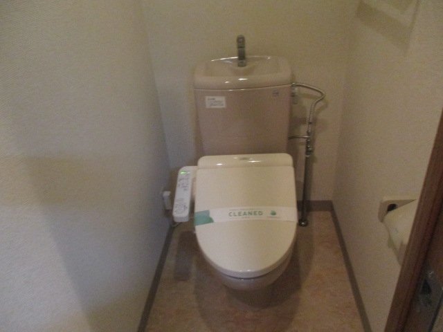 トイレ　シンプルで使いやすいトイレです