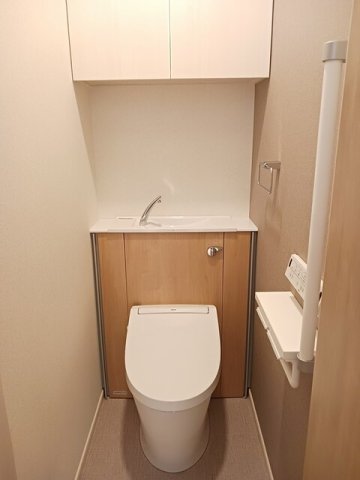 トイレ　ゆったりとした空間のトイレです