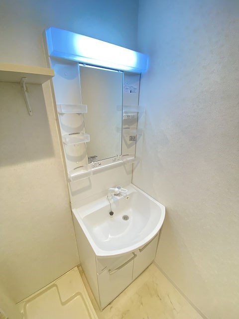 洗面設備　広い洗面スペース