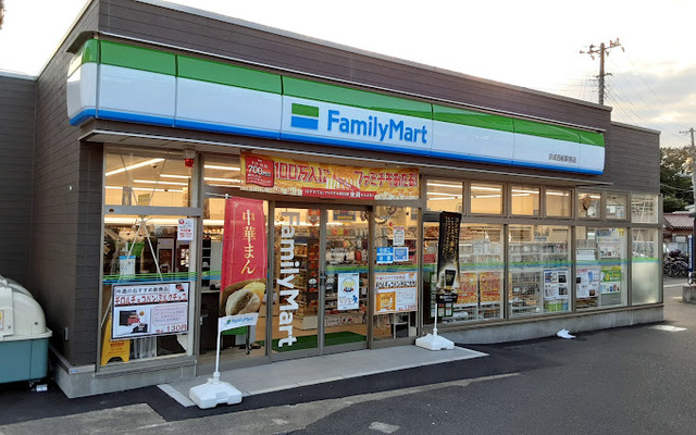 コンビニ　ファミリーマート京成西船駅前／S店（コンビニ）まで760m