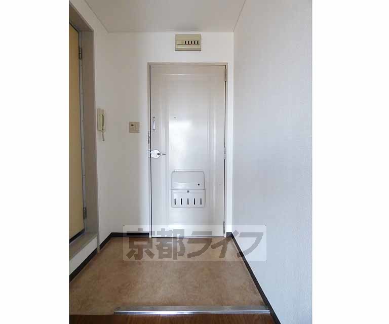 玄関　玄関です。