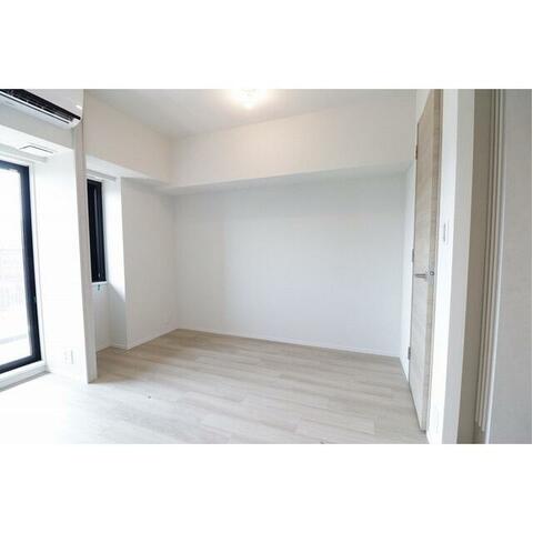 居室・リビング　南向きで日当たり良好♪