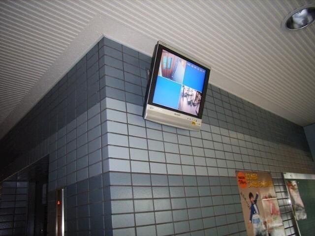 セキュリティ　エントランス