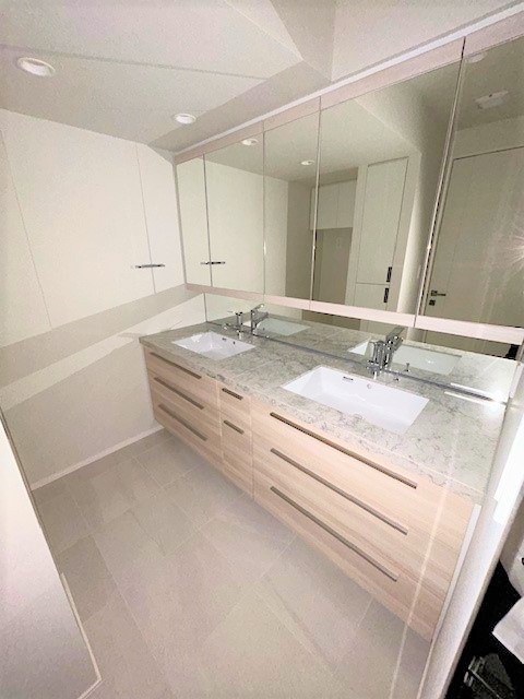 洗面設備　洗面所