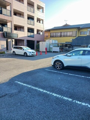 駐車場　駐車場です