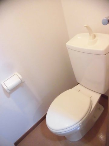 トイレ　トイレもきれいです