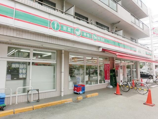 コンビニ　１００円ローソン（コンビニ）まで635m