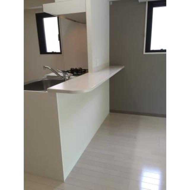 キッチン　※写真は同タイプ住戸です。