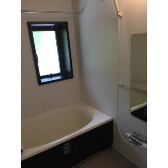 バス・シャワールーム　※写真は同タイプ住戸です。